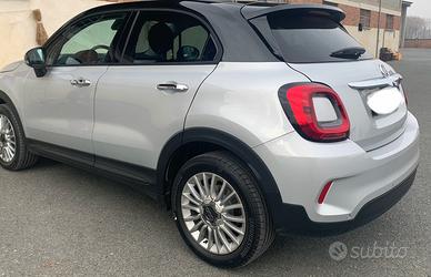 Fiat 500x argento/nero in perfette condizioni