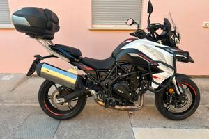 Benelli trk 702