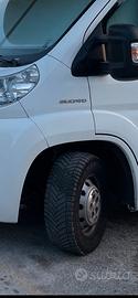 4 ruote complete camper michelin agilis 15 pollici
