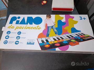 pianoforte da pavimento 