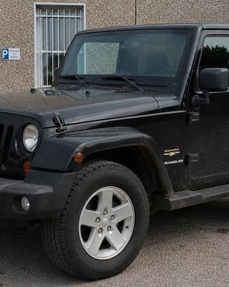 Jeep Wrangler SAHARA crd 2.8 177cv. PARI A NUOVO
