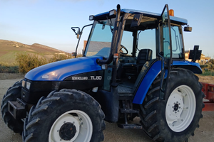 Trattore nuw hollat 80