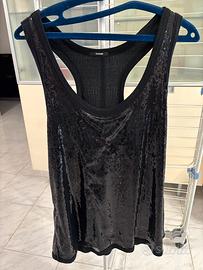 Canotta all’americana nera in paillettes di Oltre