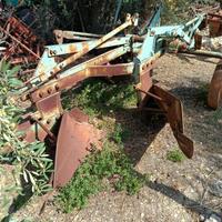Aratro bivomere trainato NARDI 3 BT/F