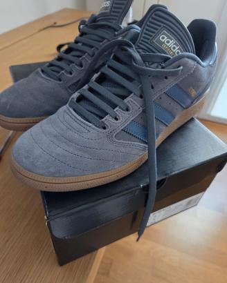 Adidas BUSENITZ