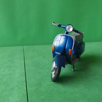 maisto Piaggio Vespa PK 50 XL rush modificata