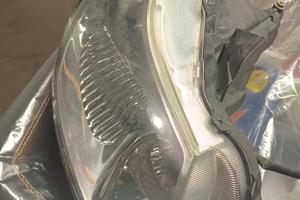 fanali anteriori fiat 16