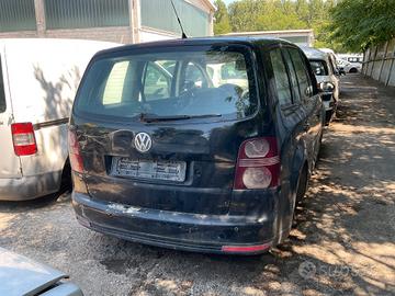 POSTERIORE TOURAN 2011 PER RICAMBI