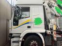 iveco-eurotech-cursor-scarrabile-con-gru