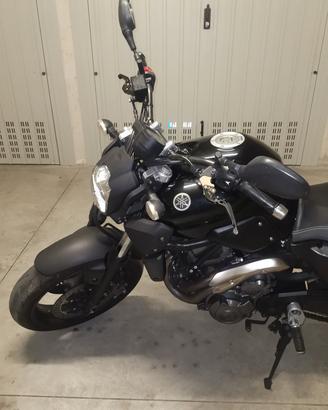 Yamaha mt 03 