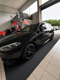 BMW  118D Msport