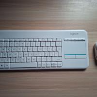 Logitech K400R