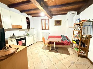 3 LOCALI A REGGIO NELL'EMILIA