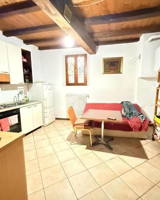 3 LOCALI A REGGIO NELL'EMILIA
