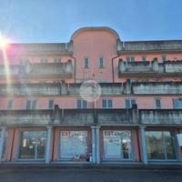 3 LOCALI A STRADELLA