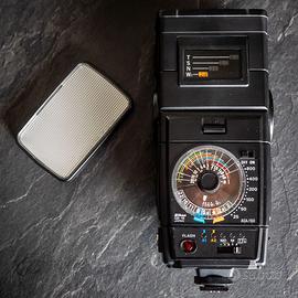 Flash Nikon SB-16B TTL con diffusore SW-7