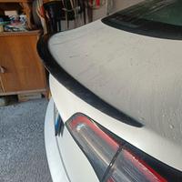 Spoiler alettone Tesla model 3 carbonio forgiato