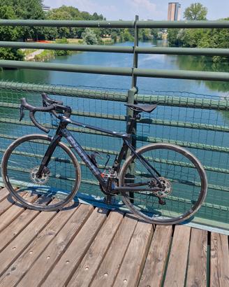 Bianchi infinito XE - carbonio