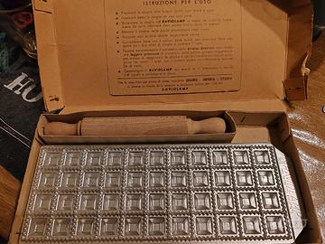 Raviolamp stampo tortellini 