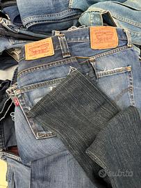 jeans levi's al kilo