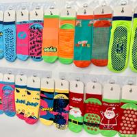 Stock calzini antiscivolo personalizzati con logo