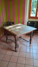 tavolo in legno