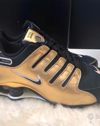Nike shox black gold 8,5 25,5cm tg40