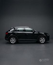 Audi Q3 35 TDI S tronic Business