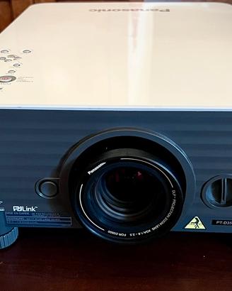 Videoproiettore panasonic pt d3500E