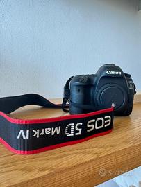 Canon EOS 5D Mark IV + Canon EF 50mm f/2 macro