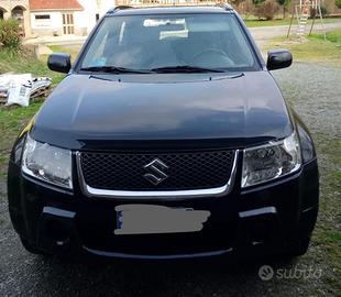 SUZUKI GRAN VITARA 9000 € trattabili