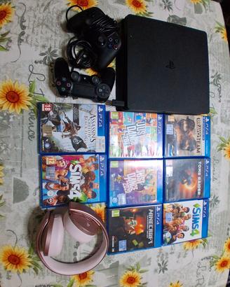 PlayStation 4 slim usata