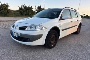 Renault Megane Mégane 1.5 dCi/105CV Grandtour Seri