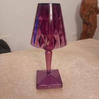 Lampada Kartell Battery Prugna