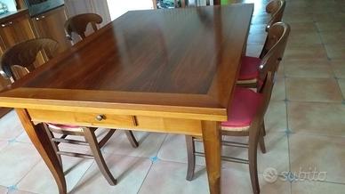 Tavolo in noce nazionale su misura