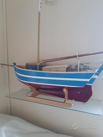 modello di peschereccio