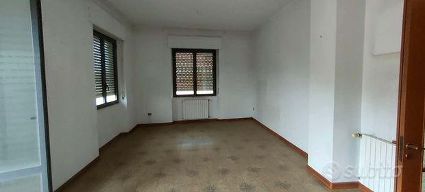 Complesso immobiliare pressi centro