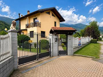 VILLA SINGOLA A VAL DELLA TORRE