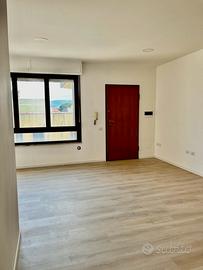 Trivano ristr. e arred. con posto auto - mutuabile