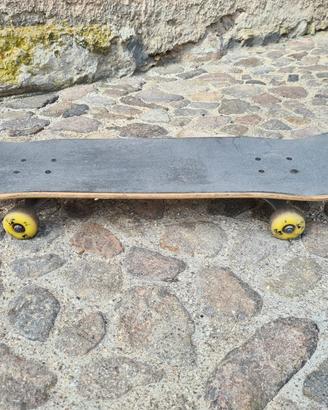 Skateboard completo in legno personalizzato