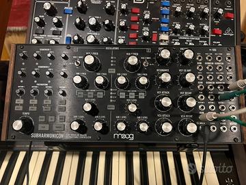 Subharmonicon Moog semimodulare