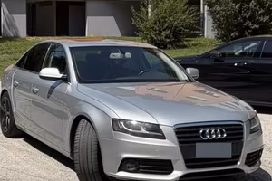 AUDI A4 benzina