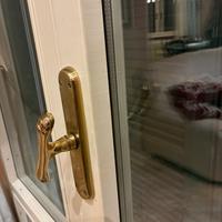 Maniglie finestre per la casa