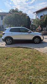 T-CROSS