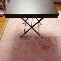 Tavolino richiudibile in pelle nera 