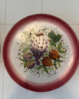Piatto di ceramica vietrese di Benvenuto Apicella