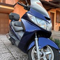 Scooter Suzuki Burgman AN 400