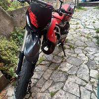 Motard 140 2t Aprilia gomme nuove