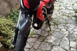 Motard 140 2t Aprilia gomme nuove