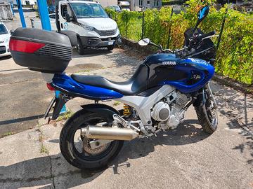 Yamaha TDM  850